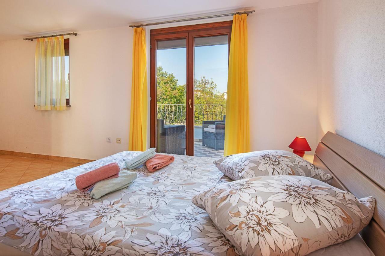 Ferienhaus Joy Ližnjan Exterior foto